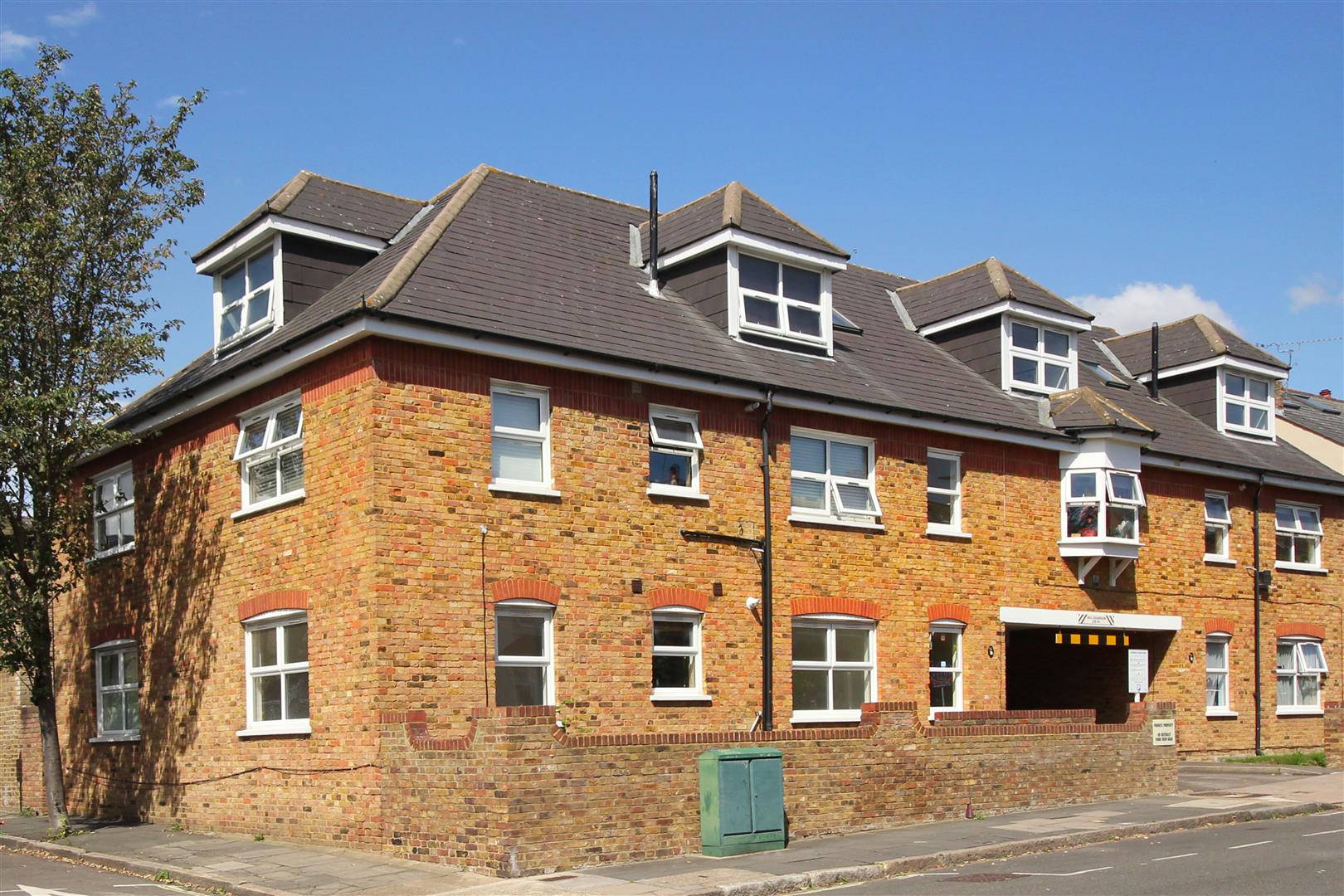 Properties Estate Agents Ealing Property Sales and Rentals Go